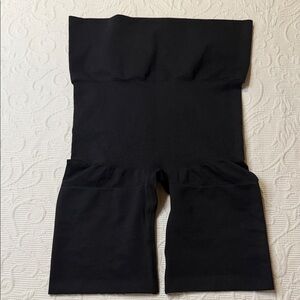 MeMoi Black Shapewear Shorts